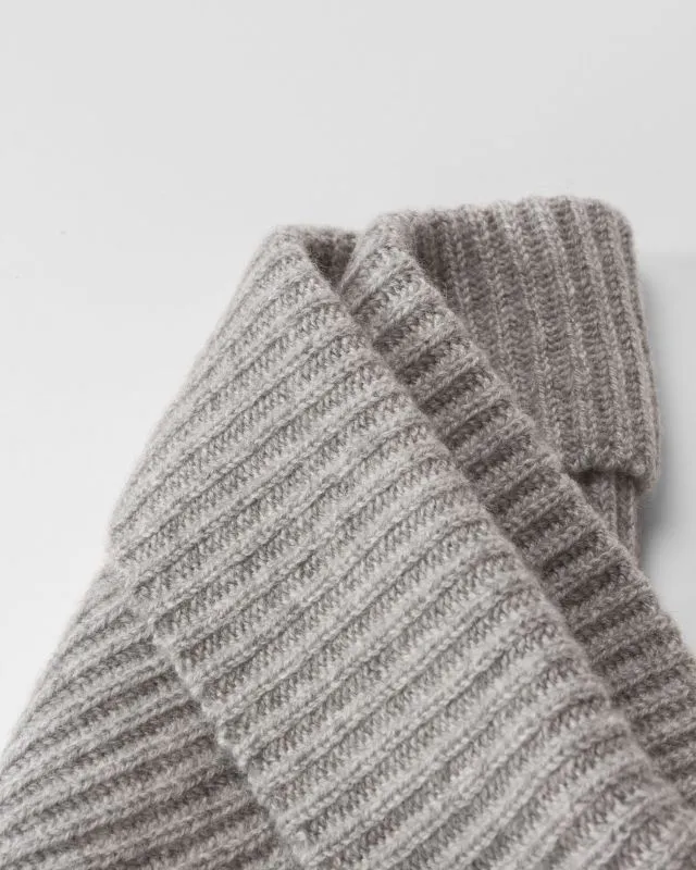 Berretto in cashmere unisex Johnstons of Elgin
