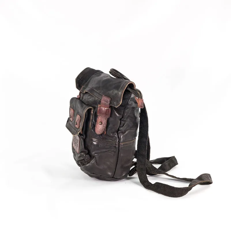 B.WANT.B  ---------    ------------Zaino in Pelle  - Gas Mask - Leather BackPack Gas Mask 