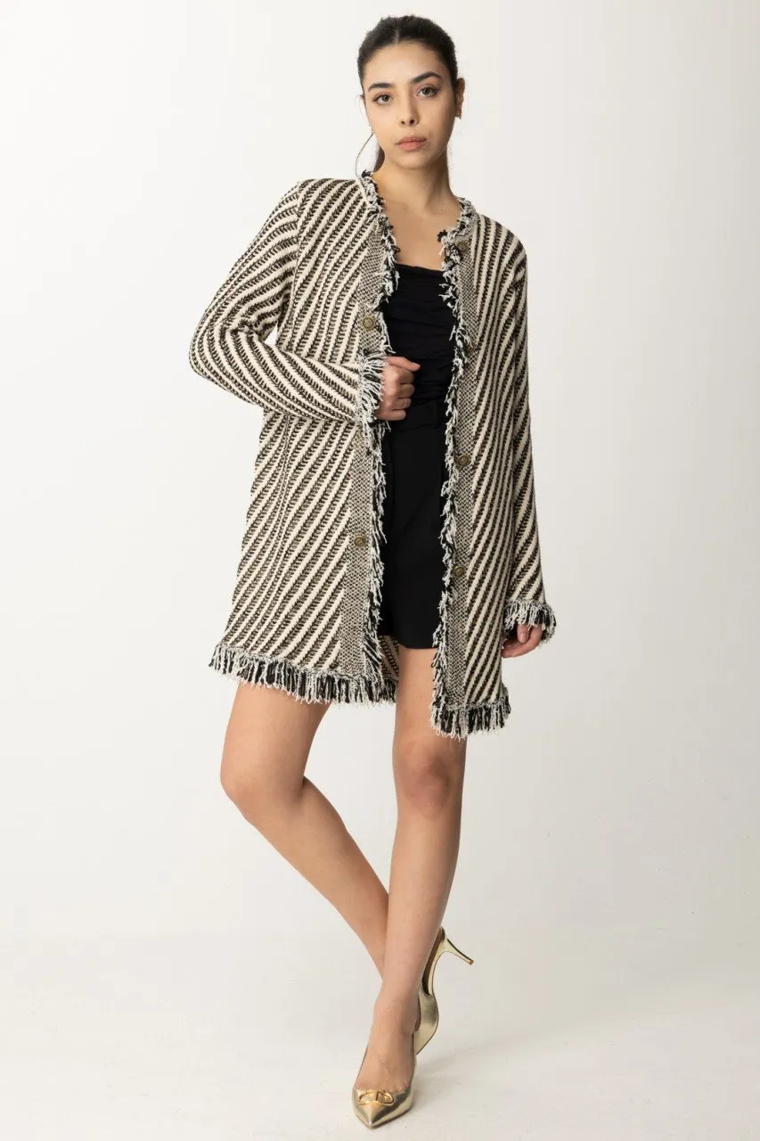 Cappotto in maglia a righe con frange JACQUARD STRIPES NEVE/NERO/LUR