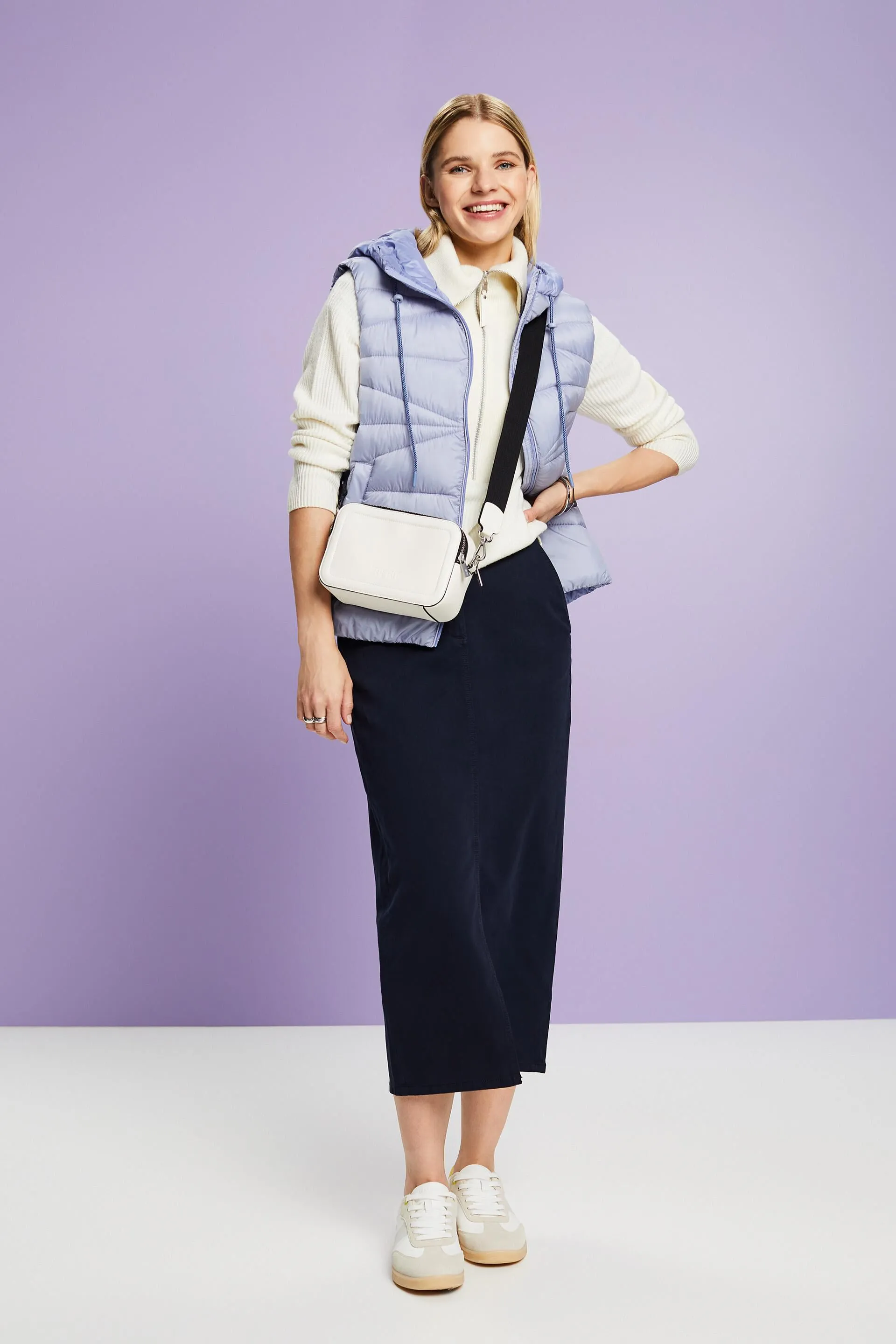 Gilet con cappuccio idrorepellente