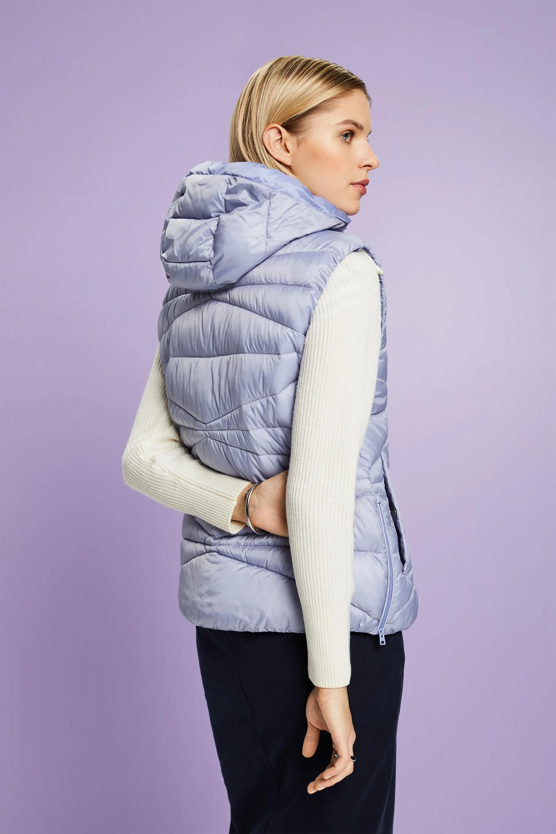 Gilet con cappuccio idrorepellente