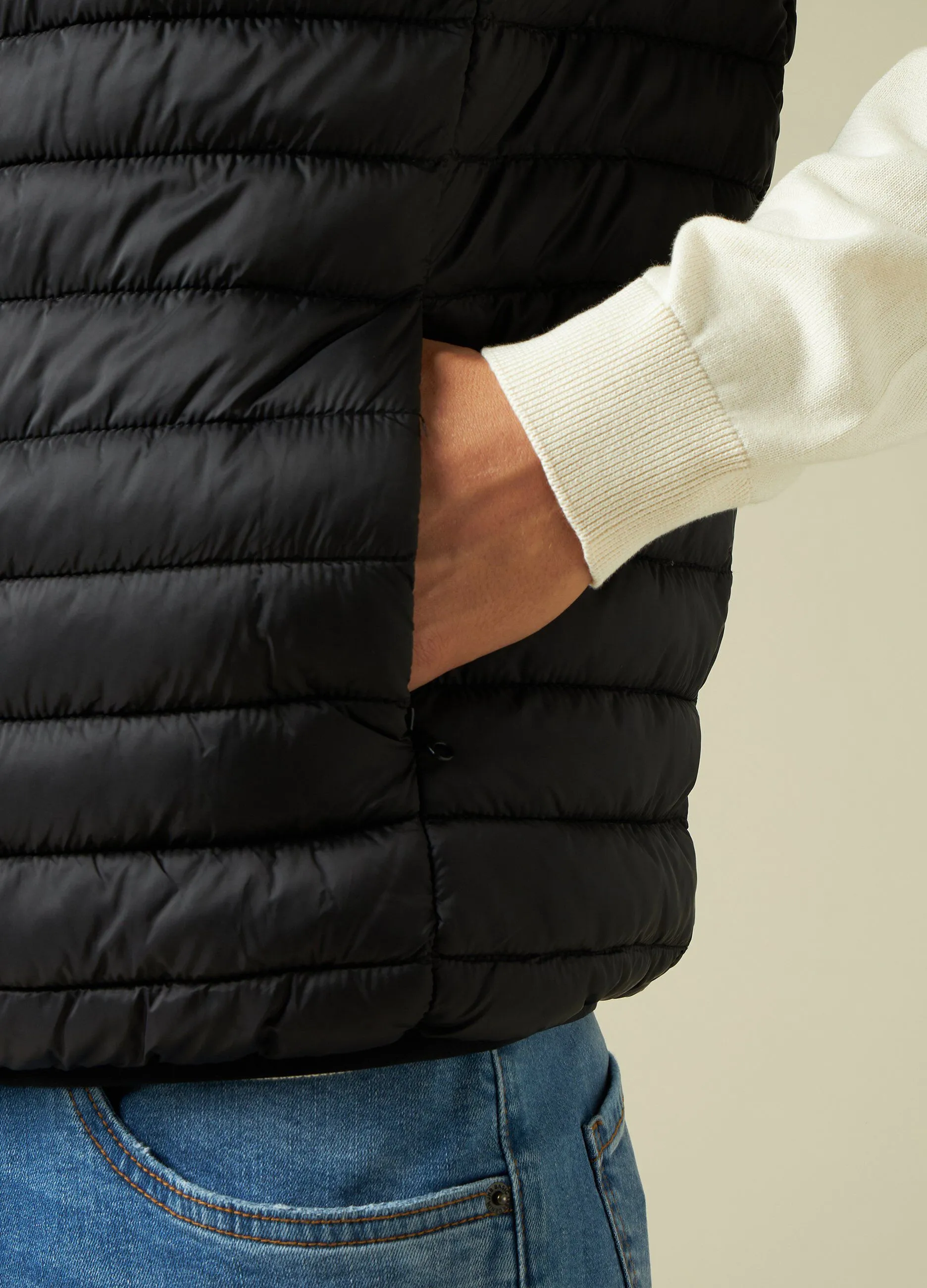 J. HART & BROS  Giubbino imbottito smanicato full zip uomo