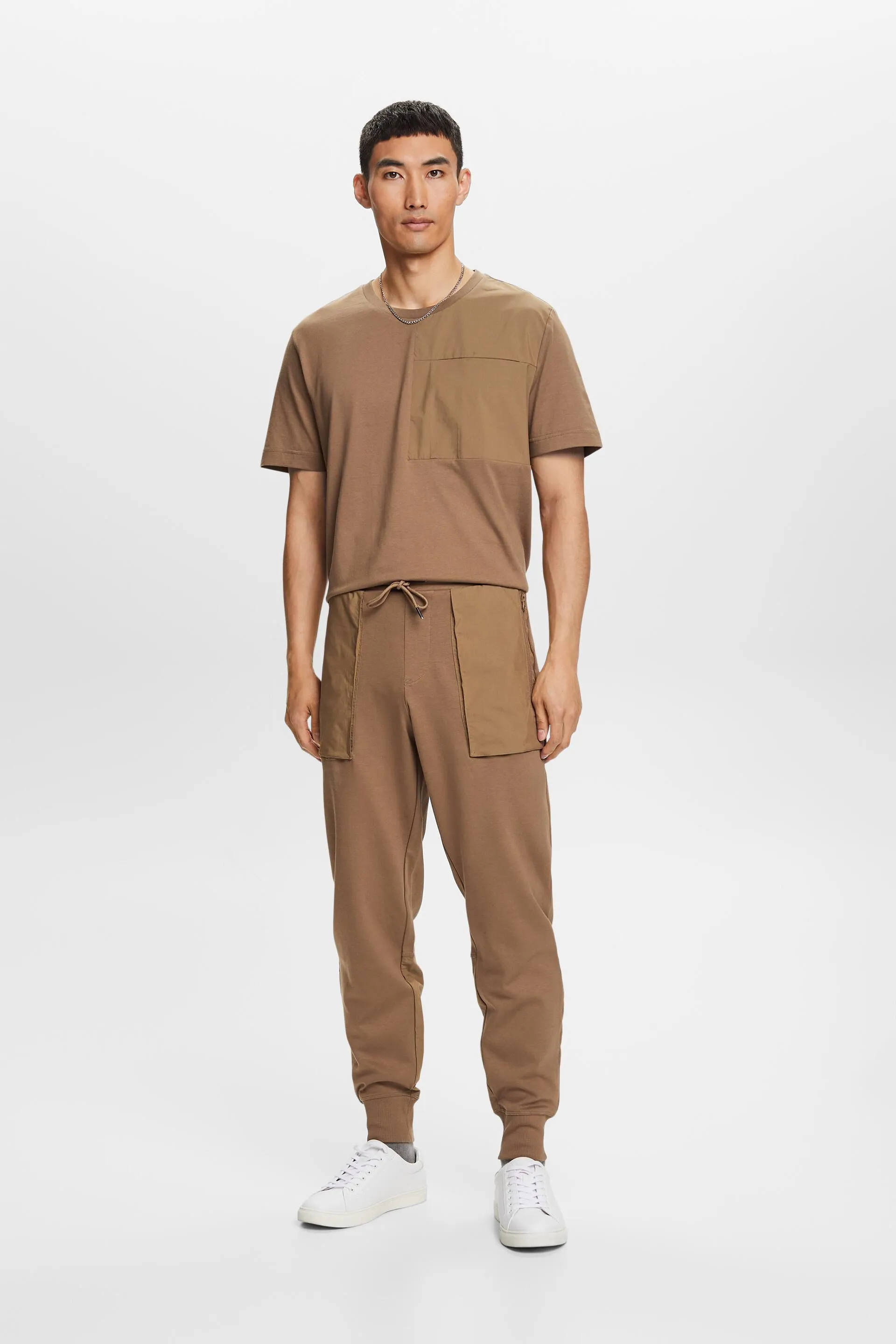 Jogger in stile cargo in tessuto misto