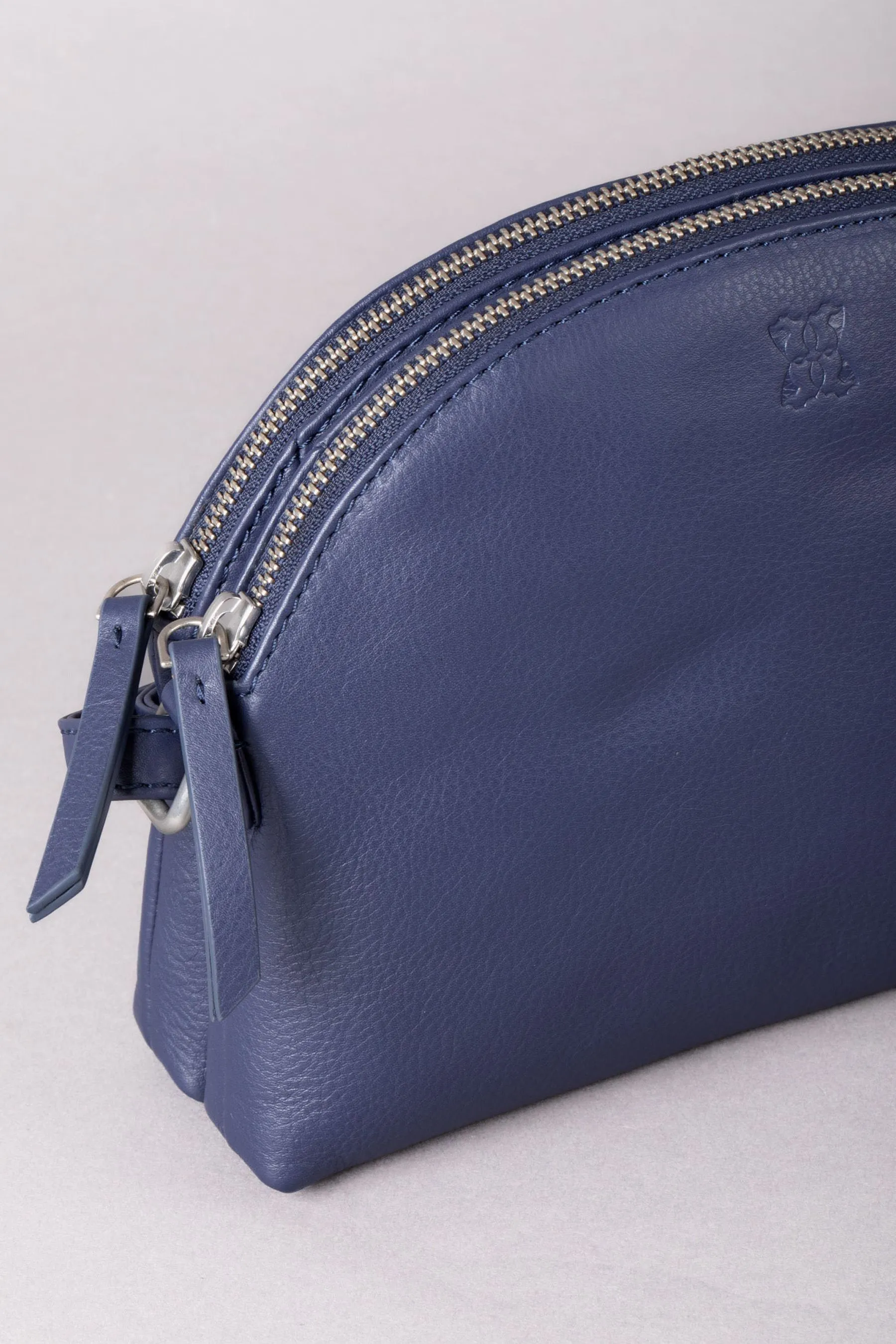 Lakeland Leather Coniston - Borsa a tracolla curva    