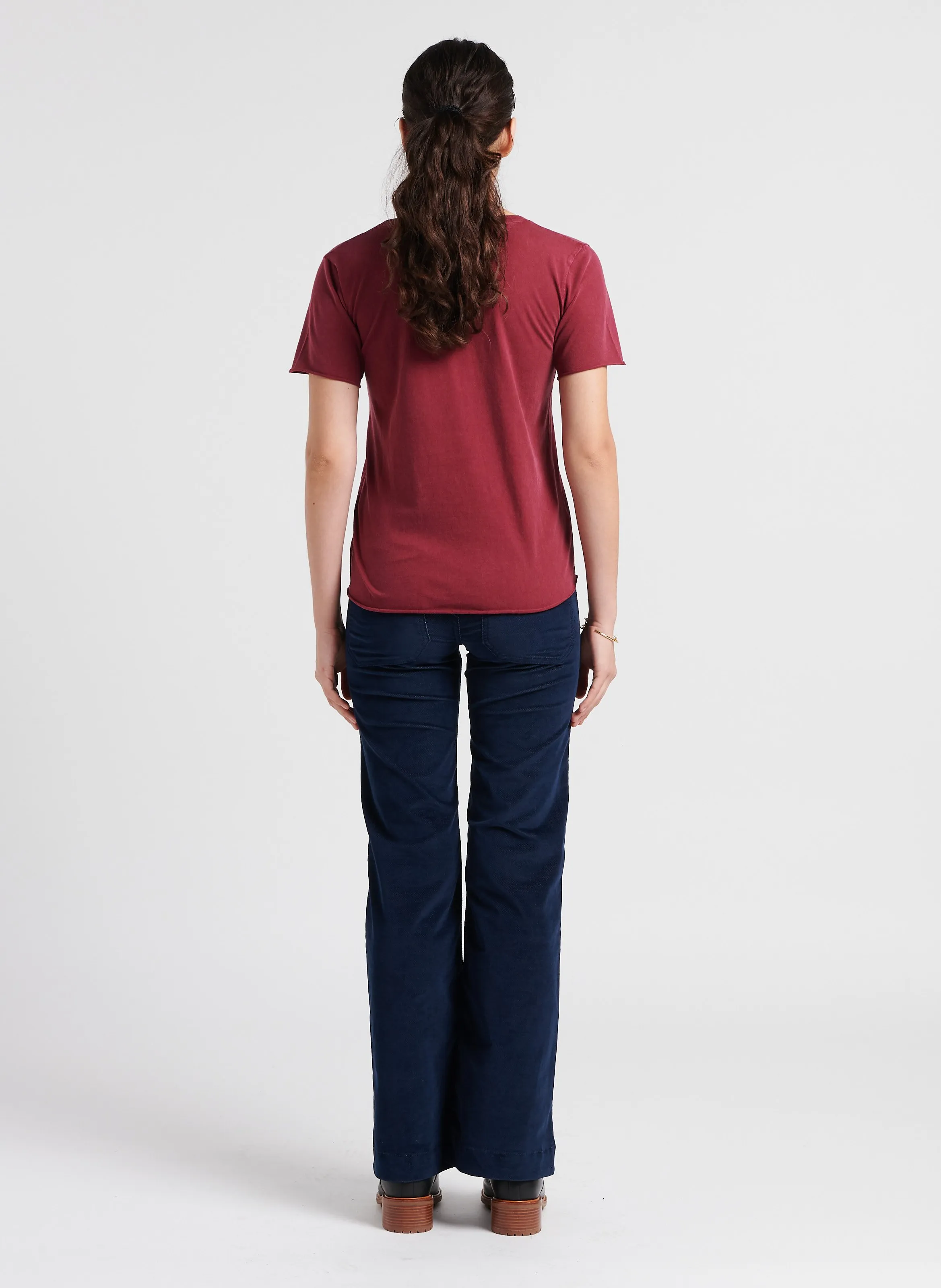  LEON & HARPER   TIZIA - T-shirt dritta scollo tondo serigrafata in cotone bio | Rosso