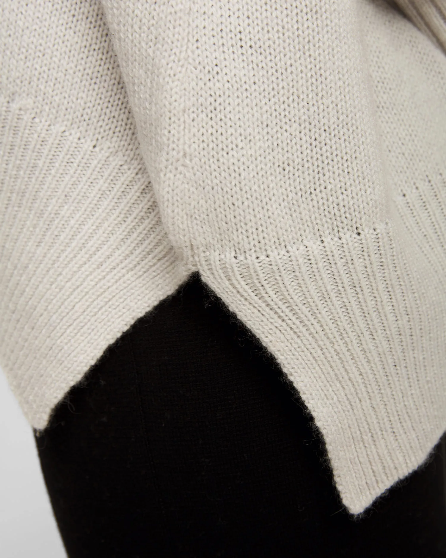 Maglione in cashmere da donna Allude 11151-80