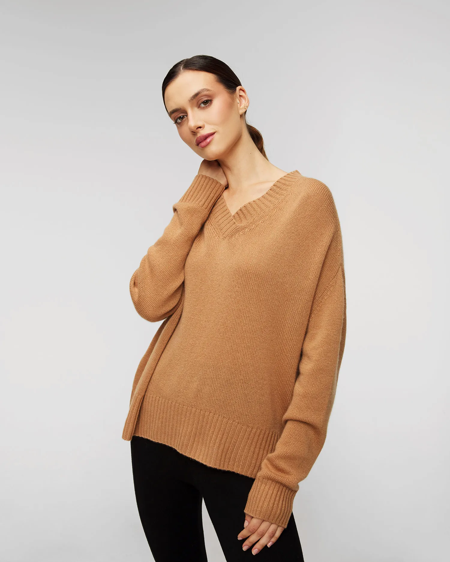 Maglione in cashmere da donna Allude V-sweater 11155-44