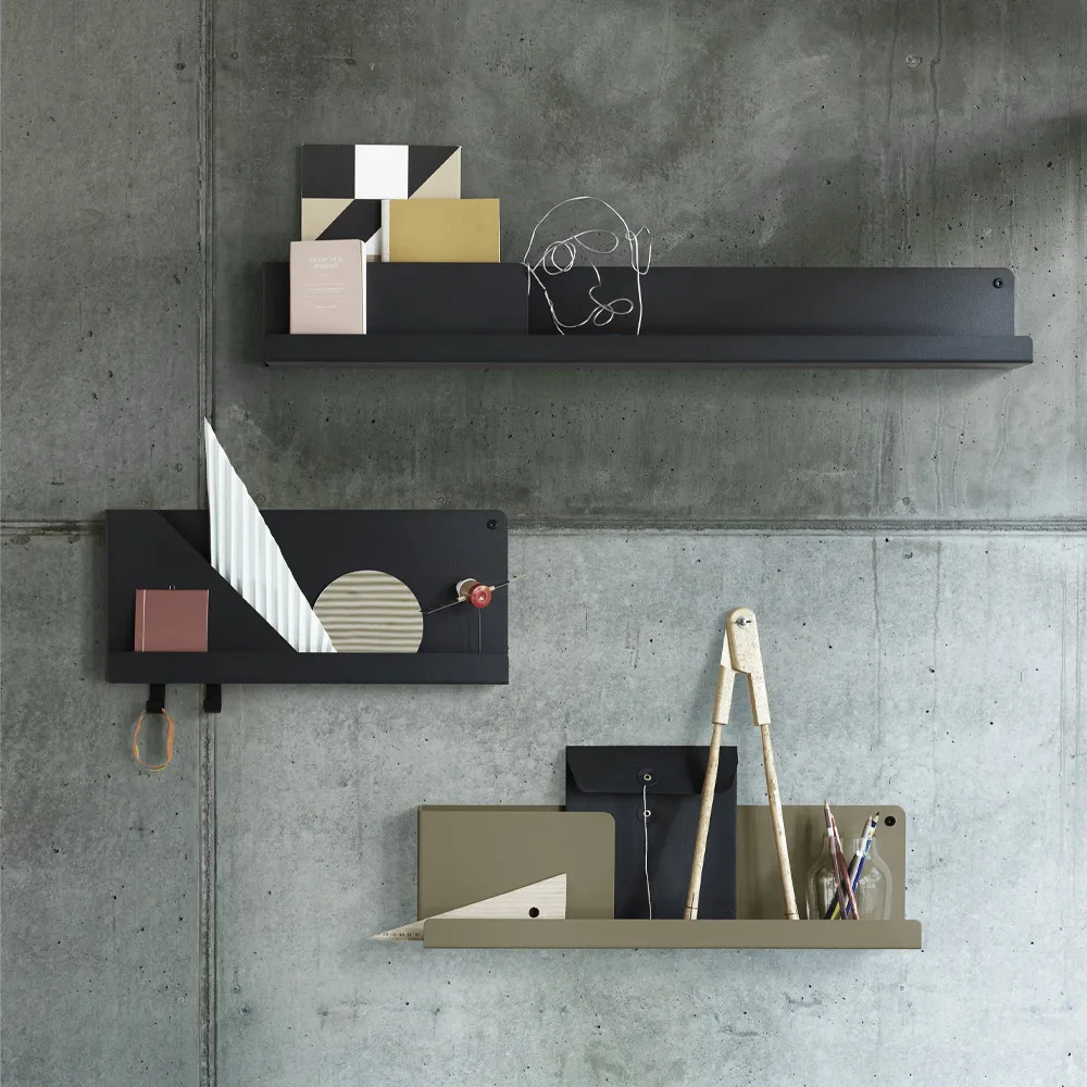 Mensola 29,5x40 cm Folded.jf{font-size:18px}Nero