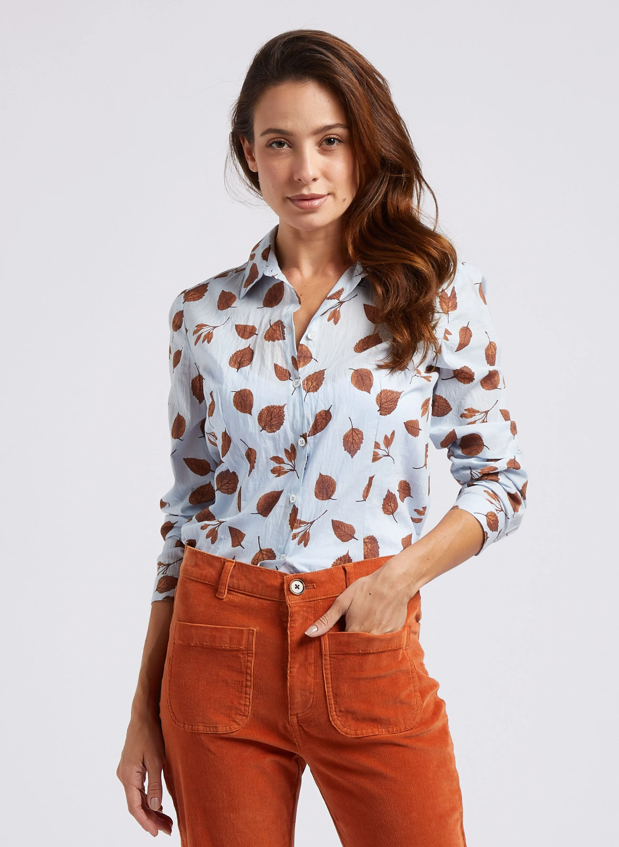  NICE THINGS   Camicia sciancrata collo classico in cotone | Blu