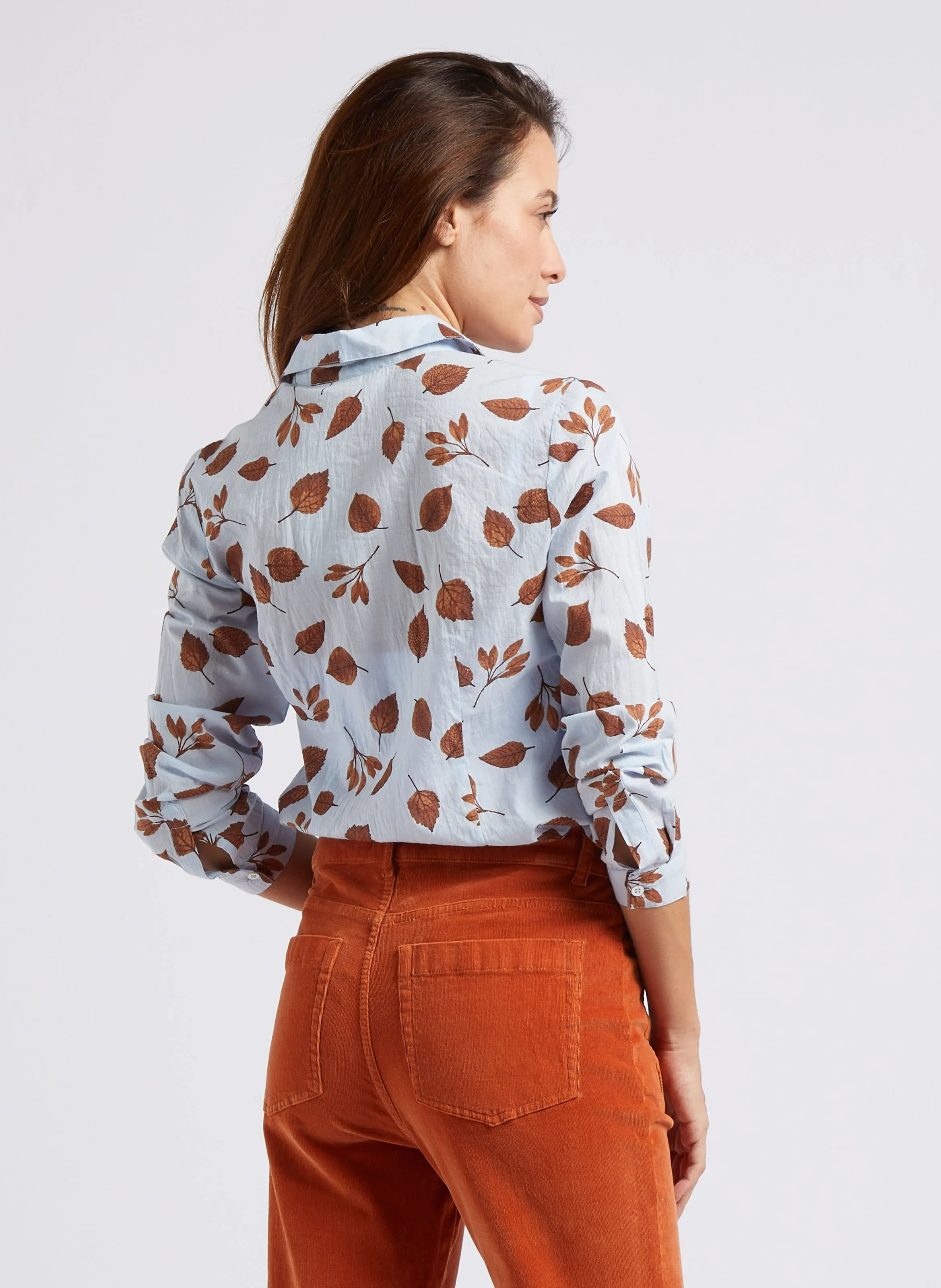  NICE THINGS   Camicia sciancrata collo classico in cotone | Blu