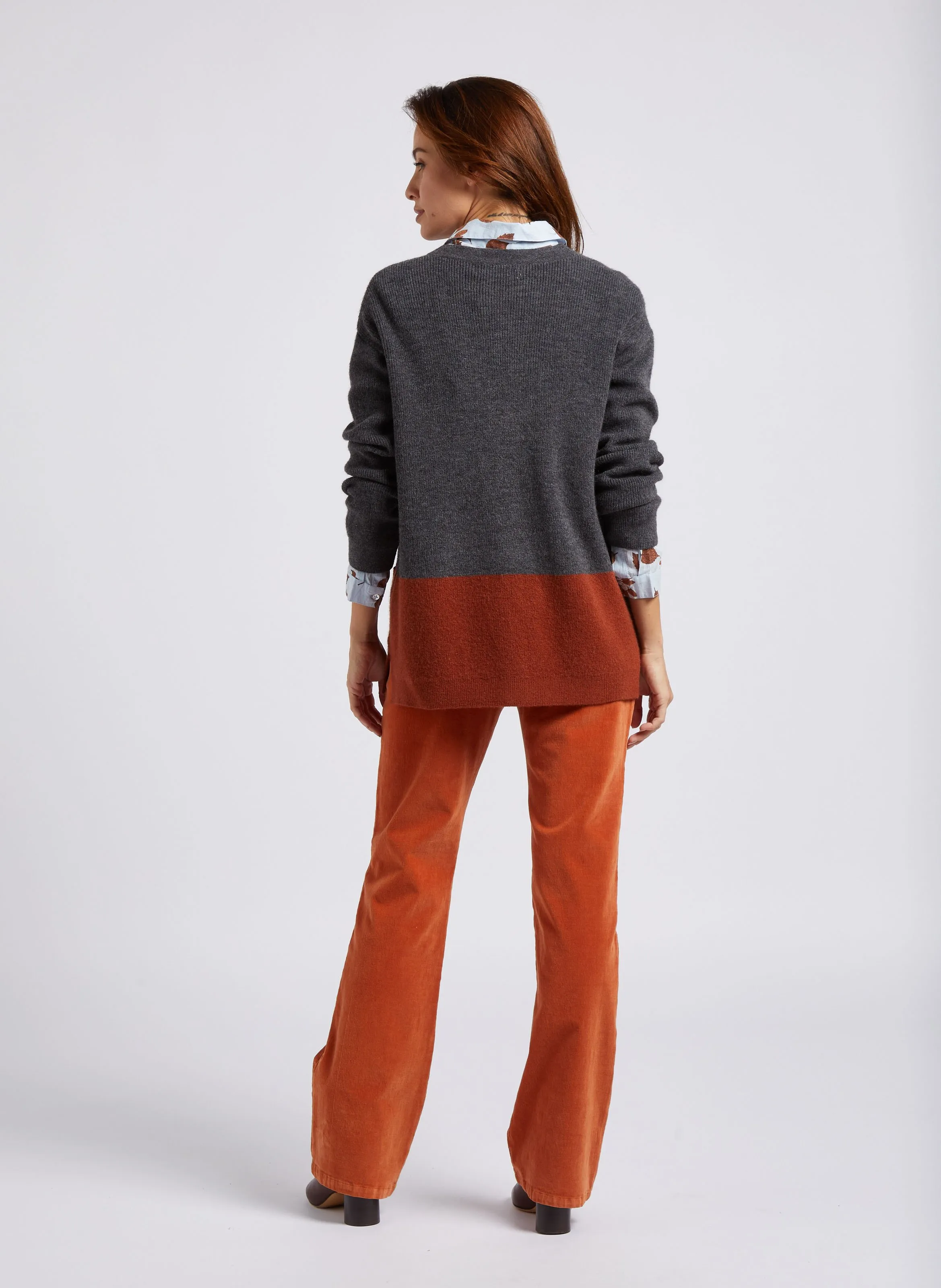  NICE THINGS   Camicia sciancrata collo classico in cotone | Blu
