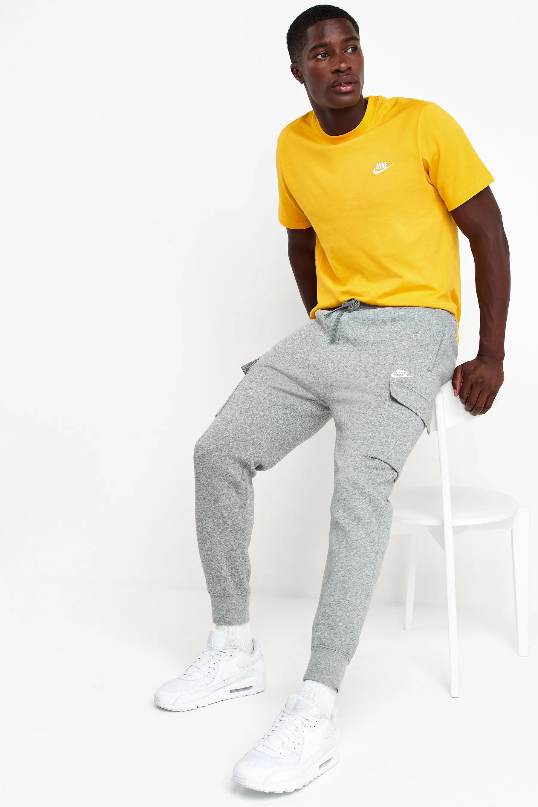 Nike - Club - Pantaloni cargo