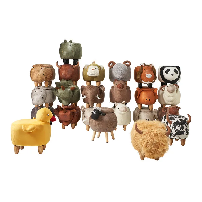 Novità Home Pouf imbottito in fintapelle e legno - elefante