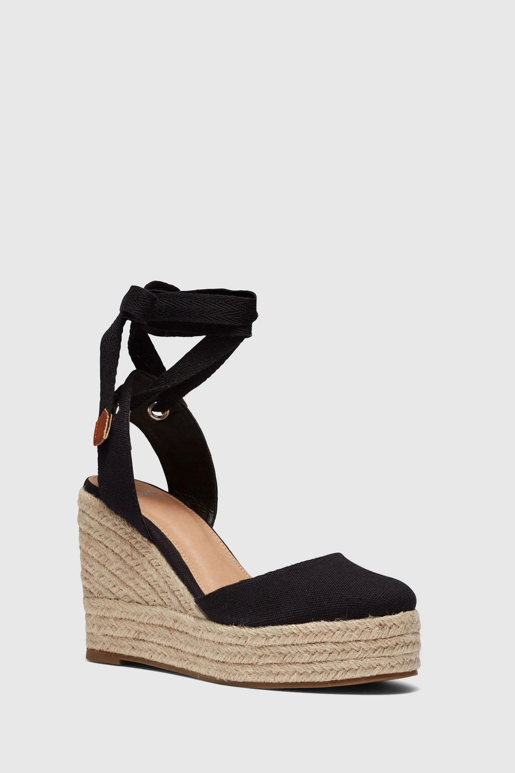 Novo Buenos Aries - Espadrillas chiuse con zeppa