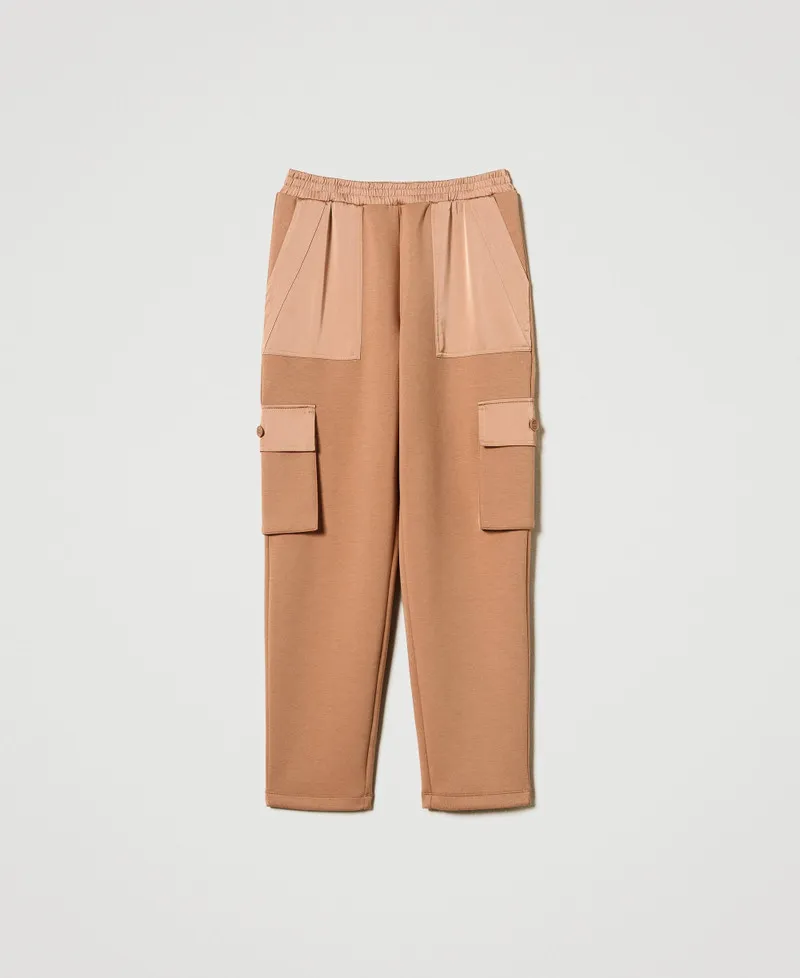 Pantaloni cargo in tessuto scuba e raso