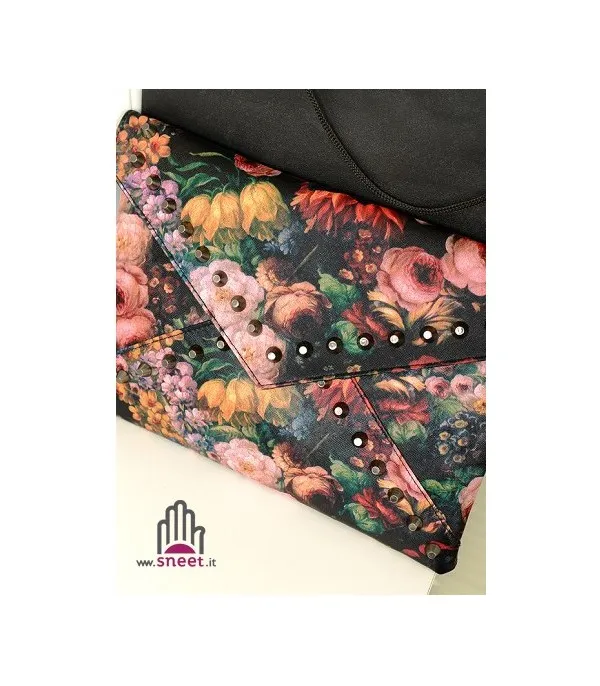 Pochette flower studs
