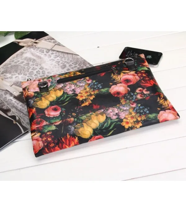 Pochette flower studs