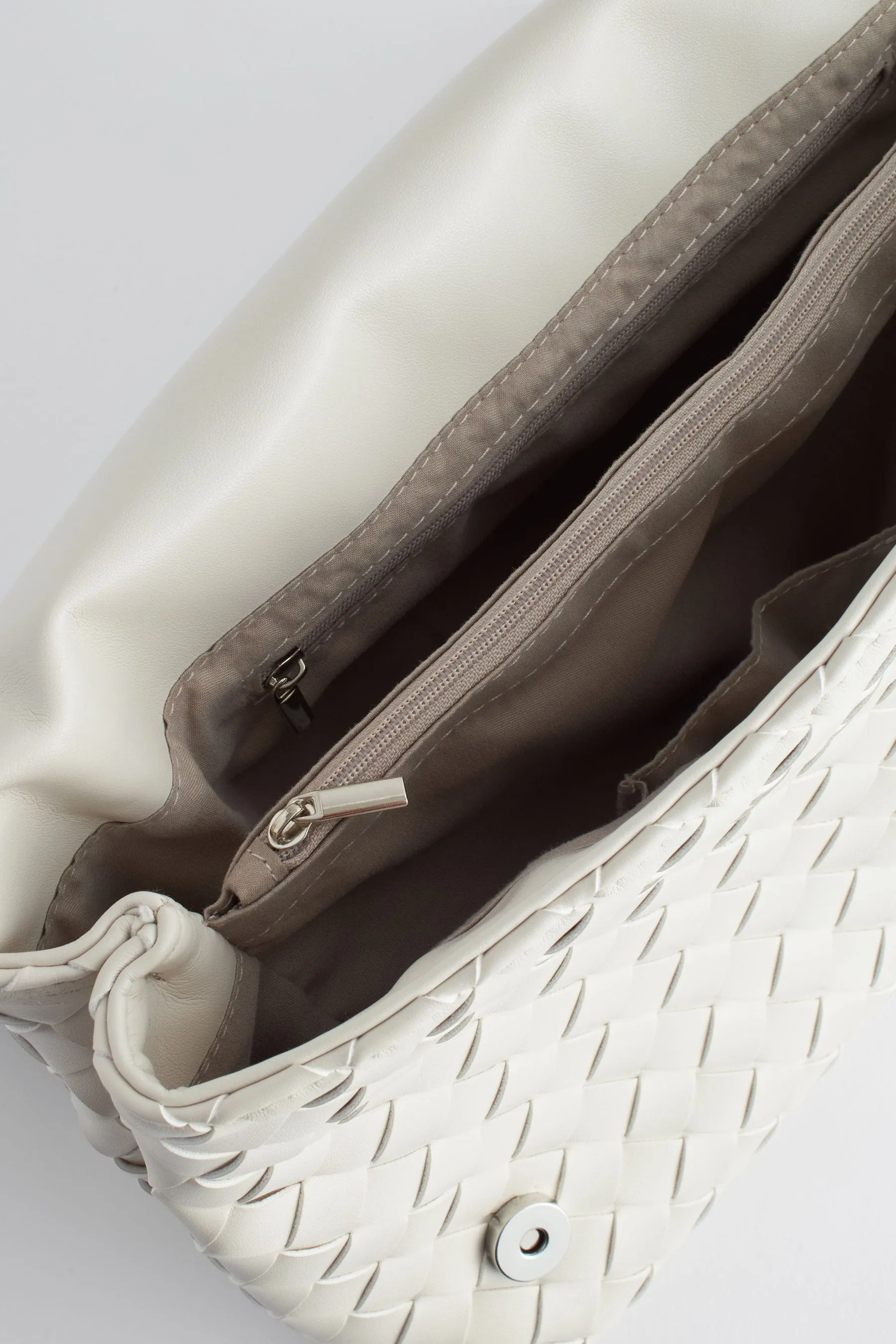 Pochette intrecciata