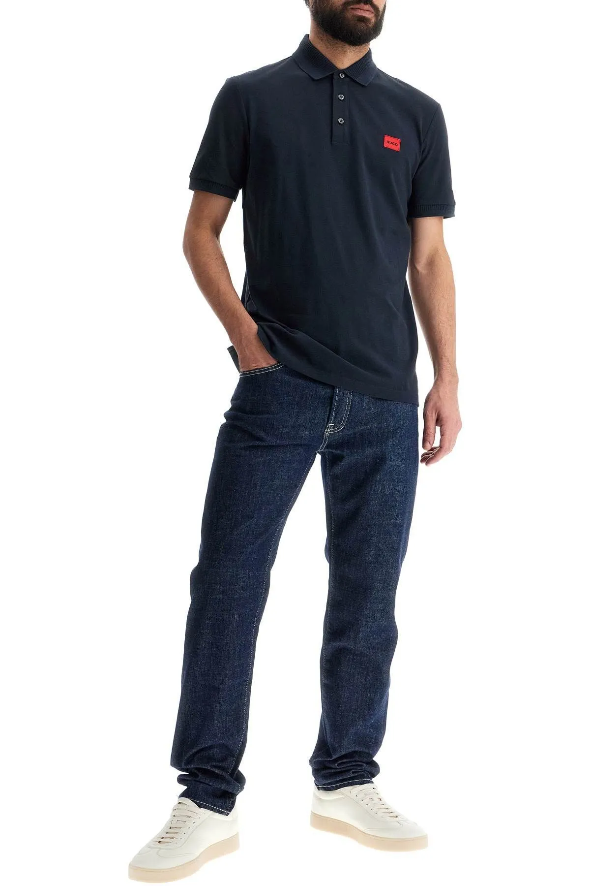 Polo con etichetta logo