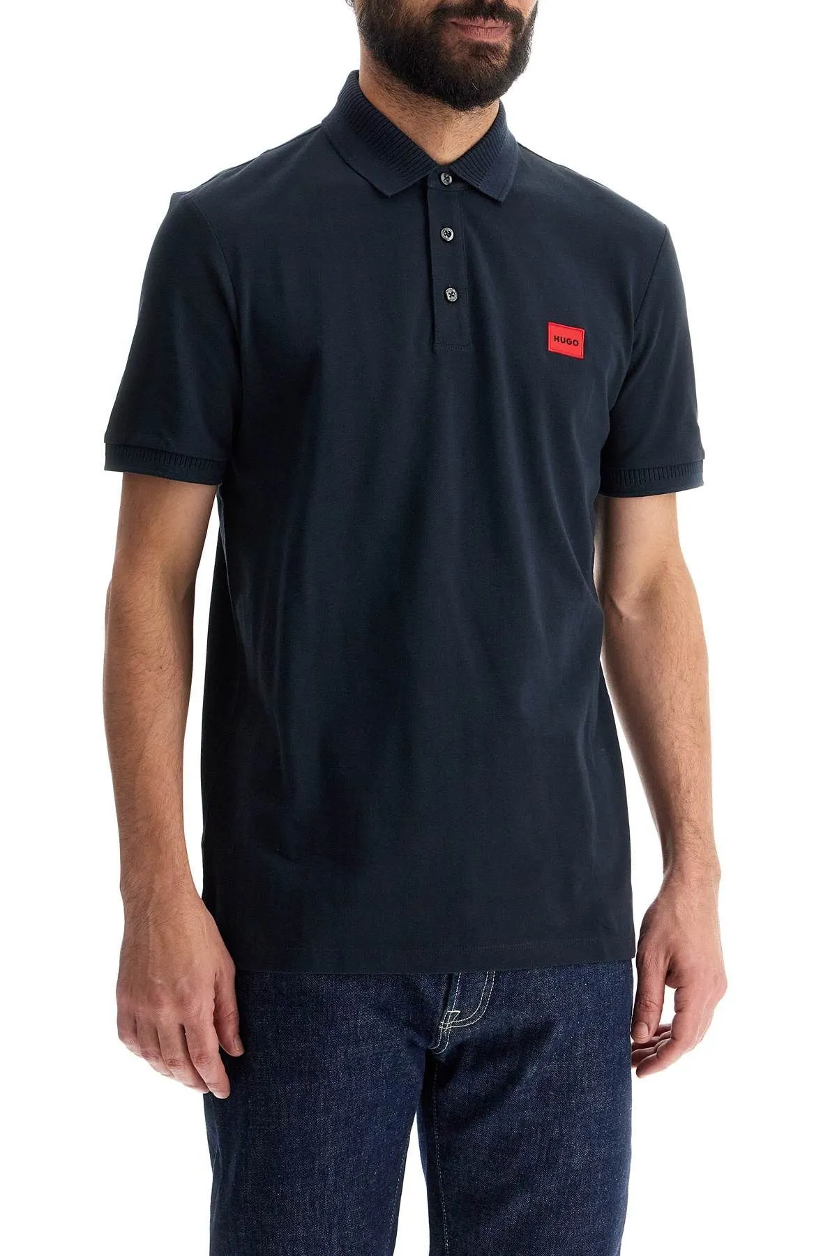 Polo con etichetta logo
