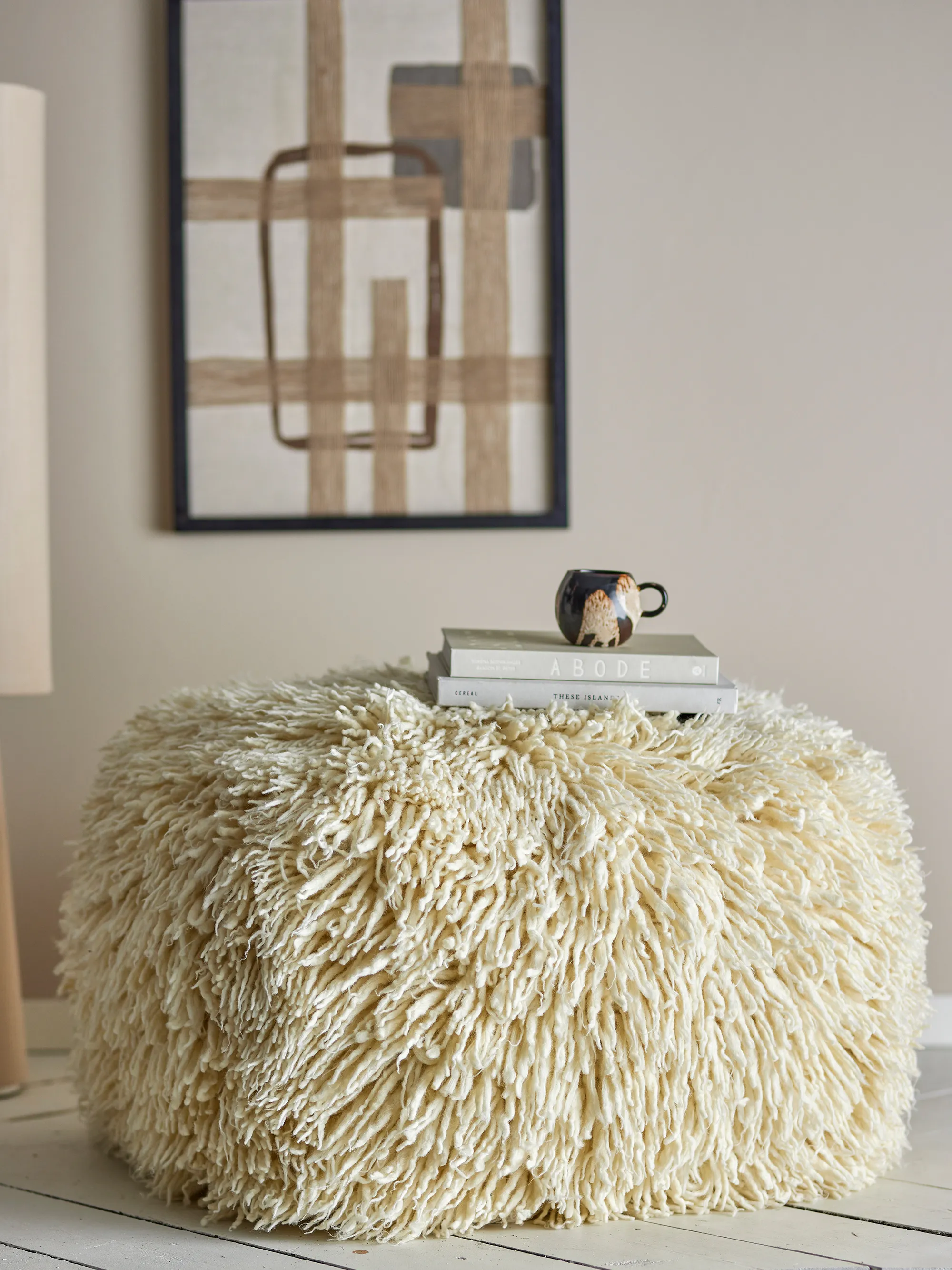 Pouf Lomba.ji{font-size:18px}Natura