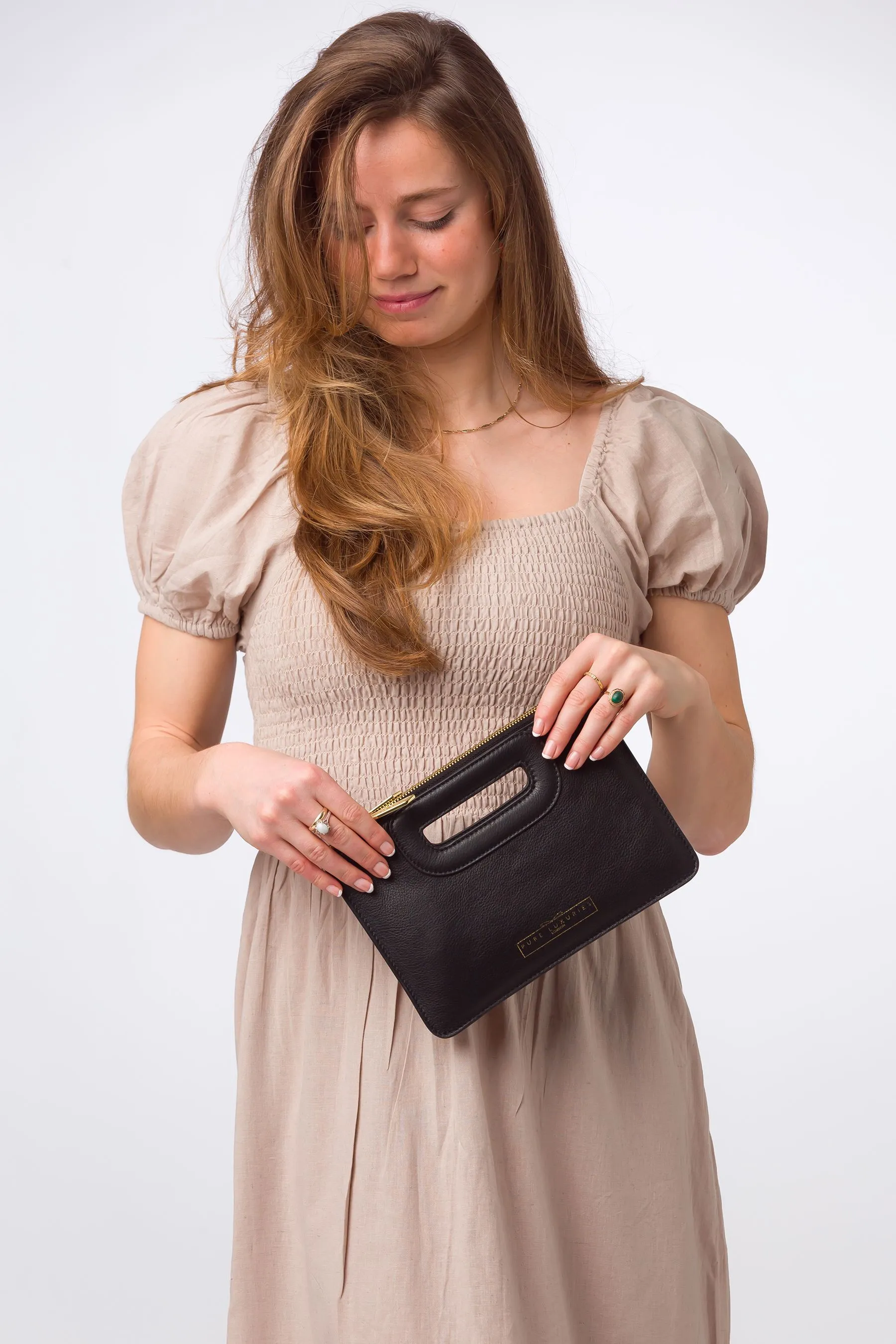 Pure Luxuries London - Esher - Pochette in pelle