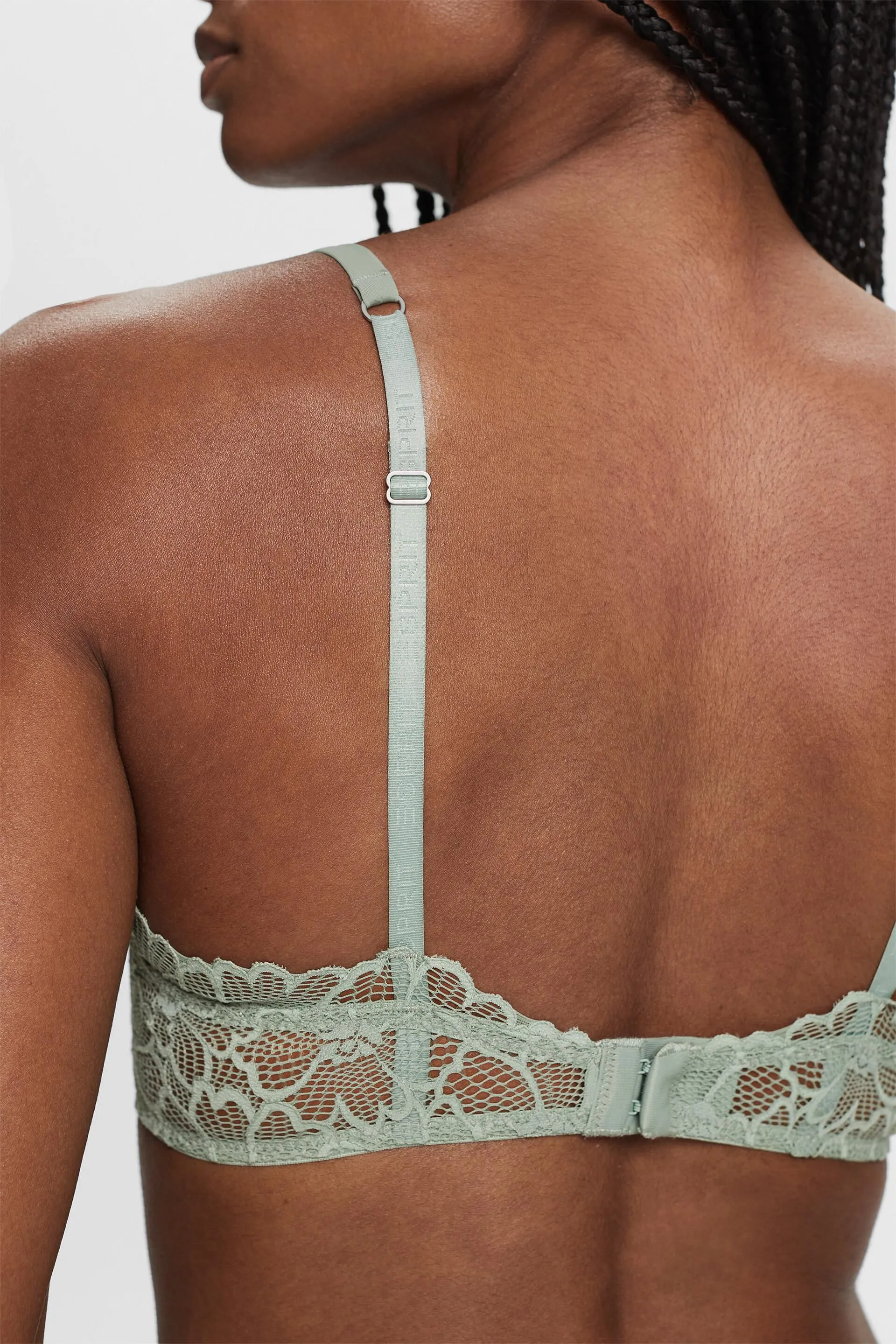 Reggiseno in pizzo imbottito con ferretto