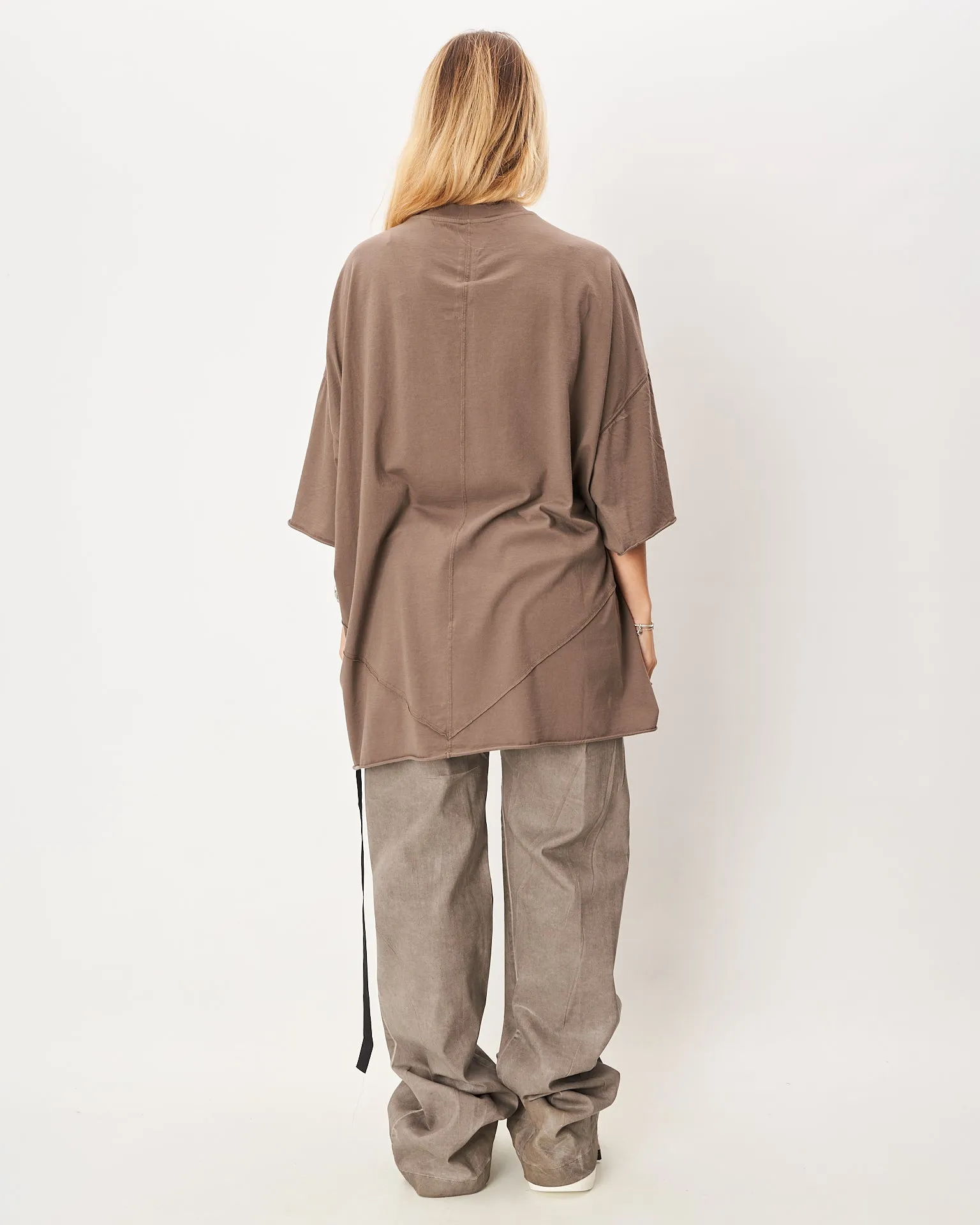 Rick Owens t-shirt over dark dust con stella frontale