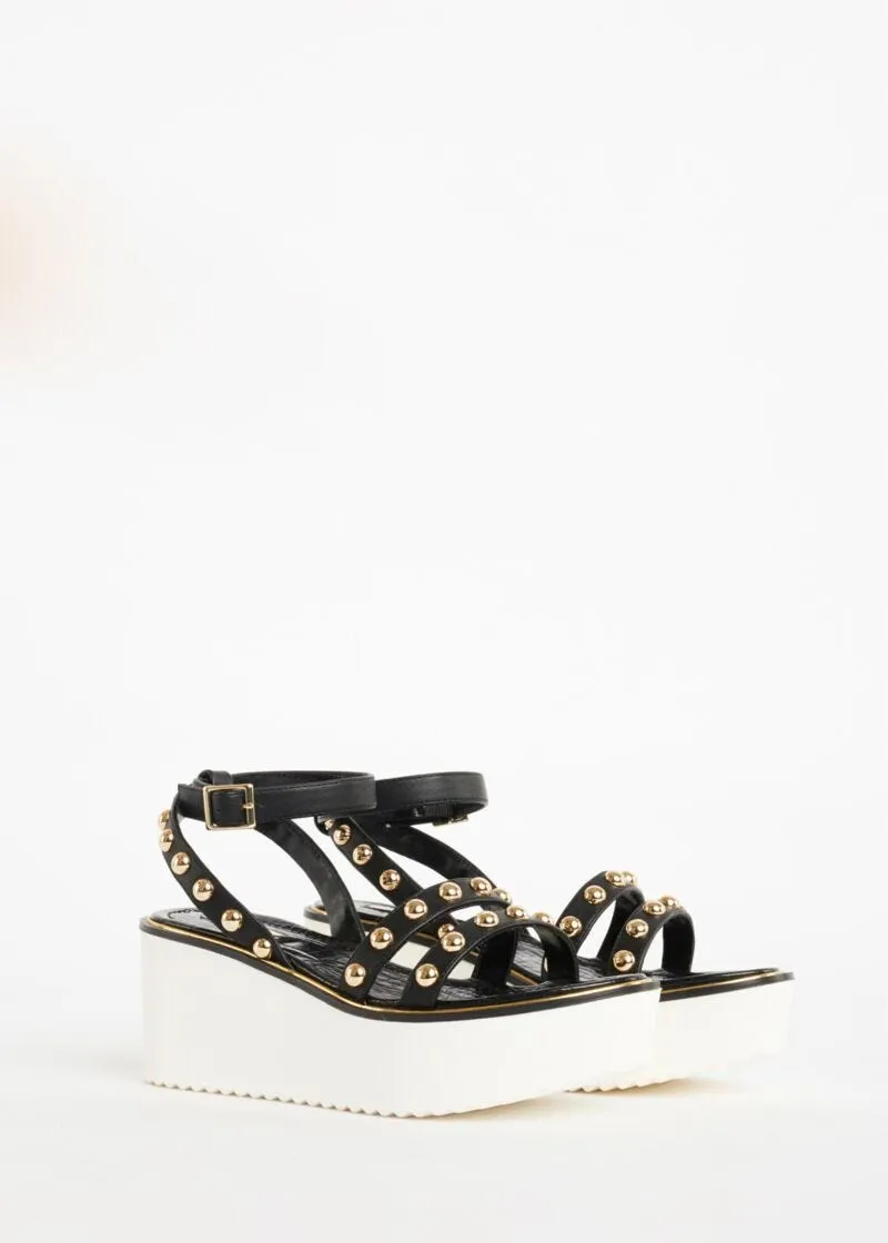 Sandali platform con borchie