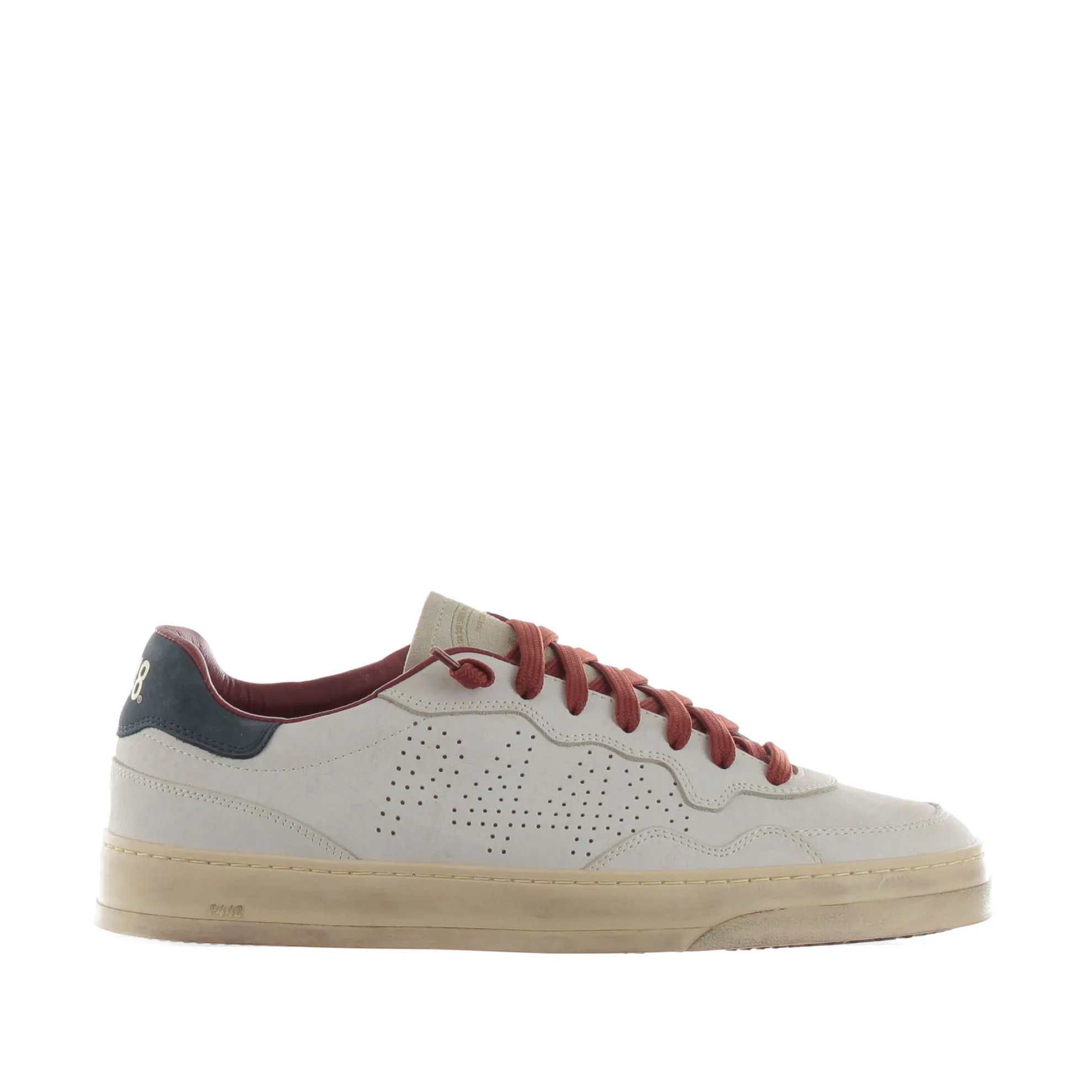 Sneaker in nabuk con logo traforato