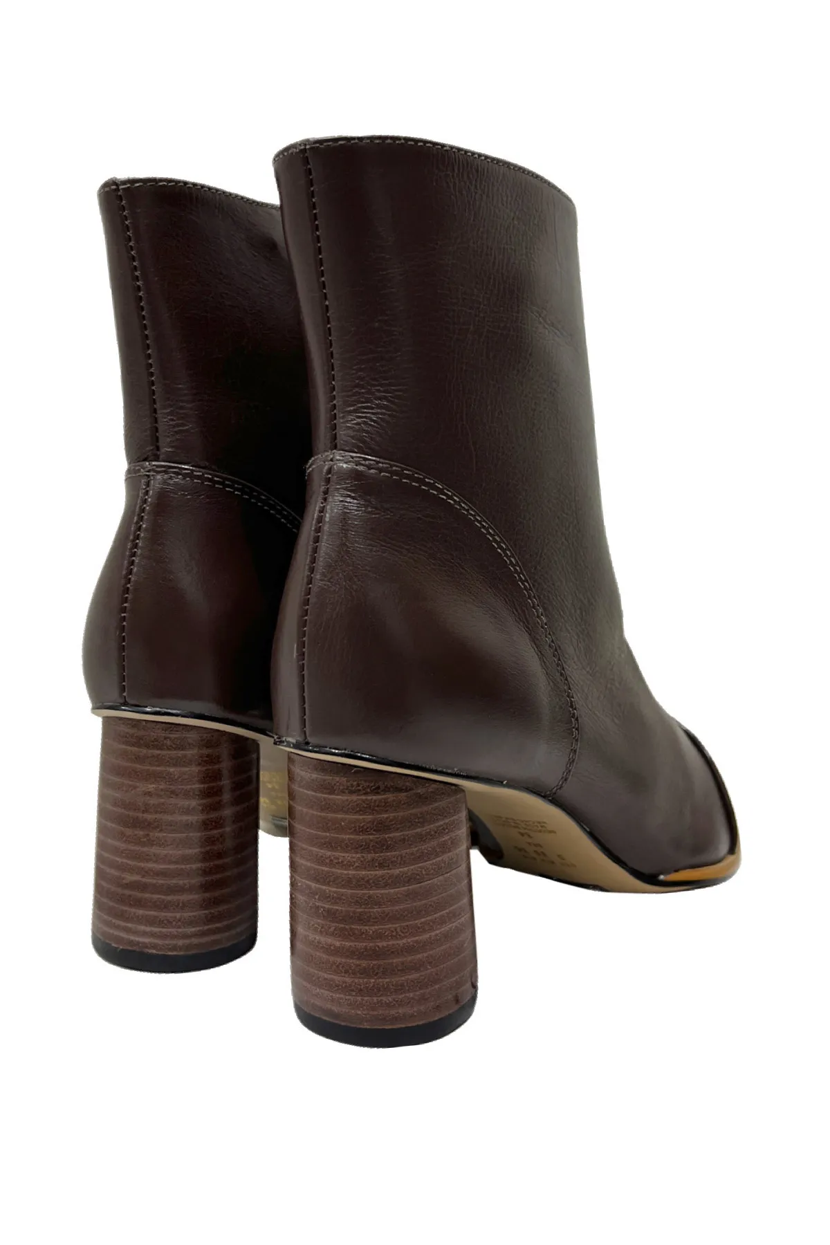 Stivaletto donna in pelle punta vernice lucida e tacco comodo 7 cm in legno suola antiscivolo