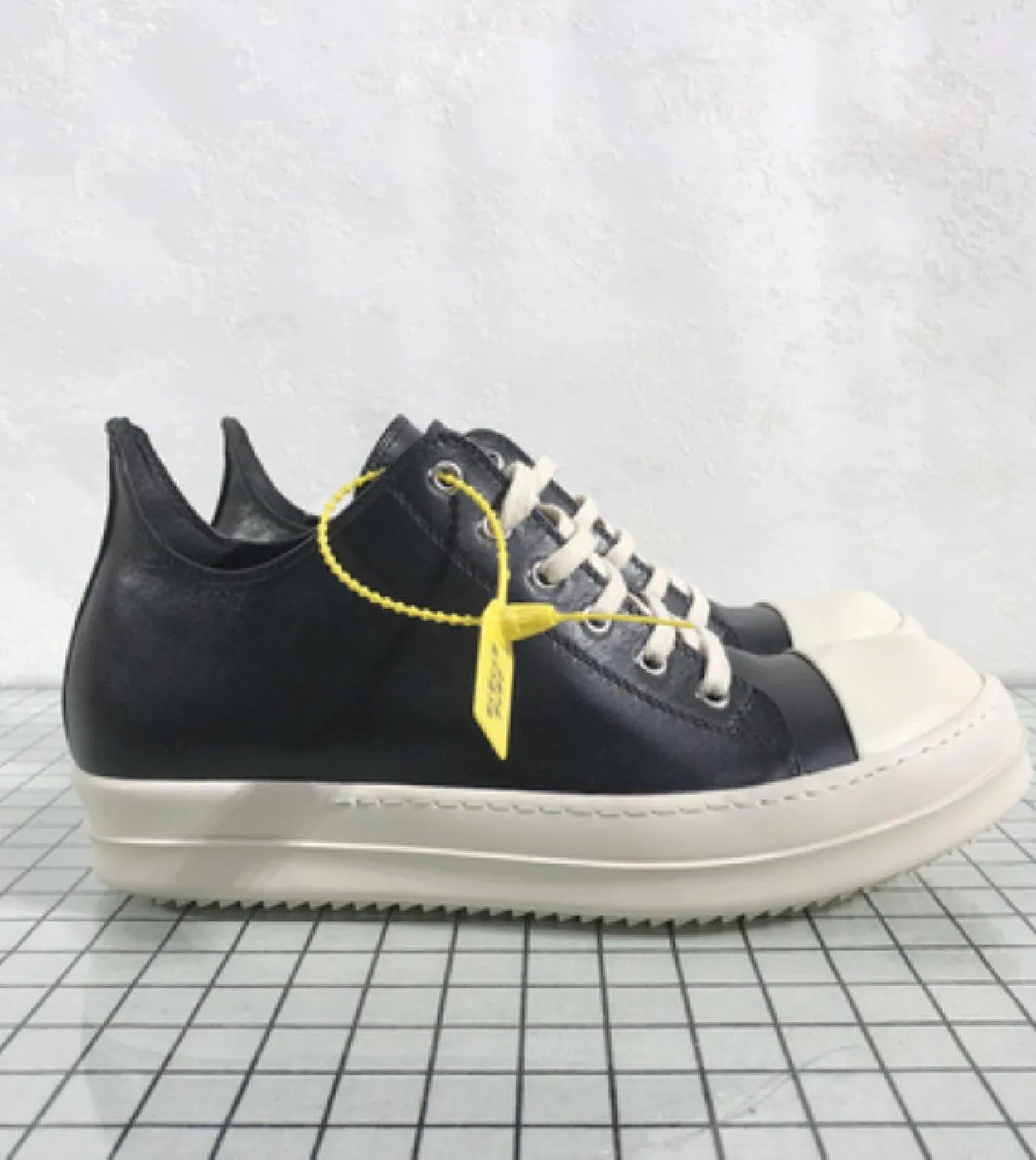 Stivali casual da uomo bassi alla caviglia Fondo spesso Scarpe da ginnastica moda uomo Piattaforma taglia grande 3846 Scarpe da