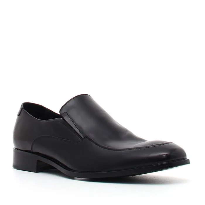 STRINGATE IN PELLE
