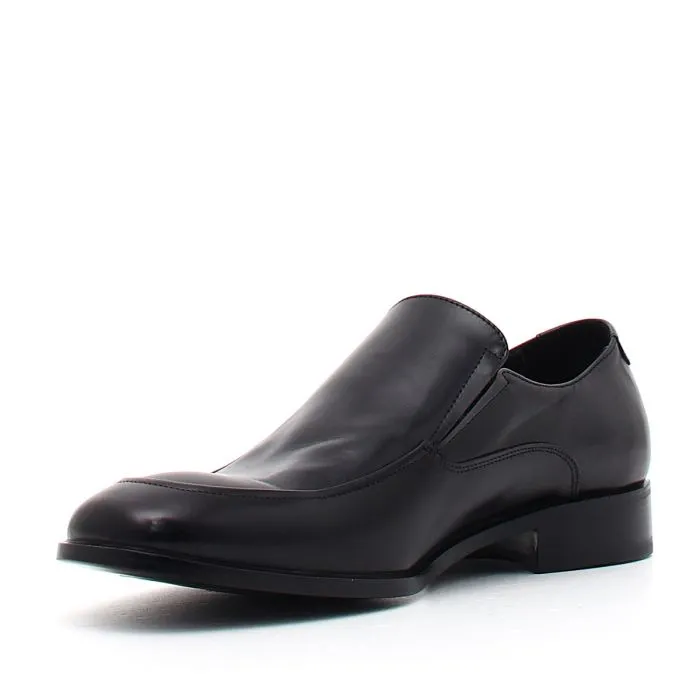 STRINGATE IN PELLE