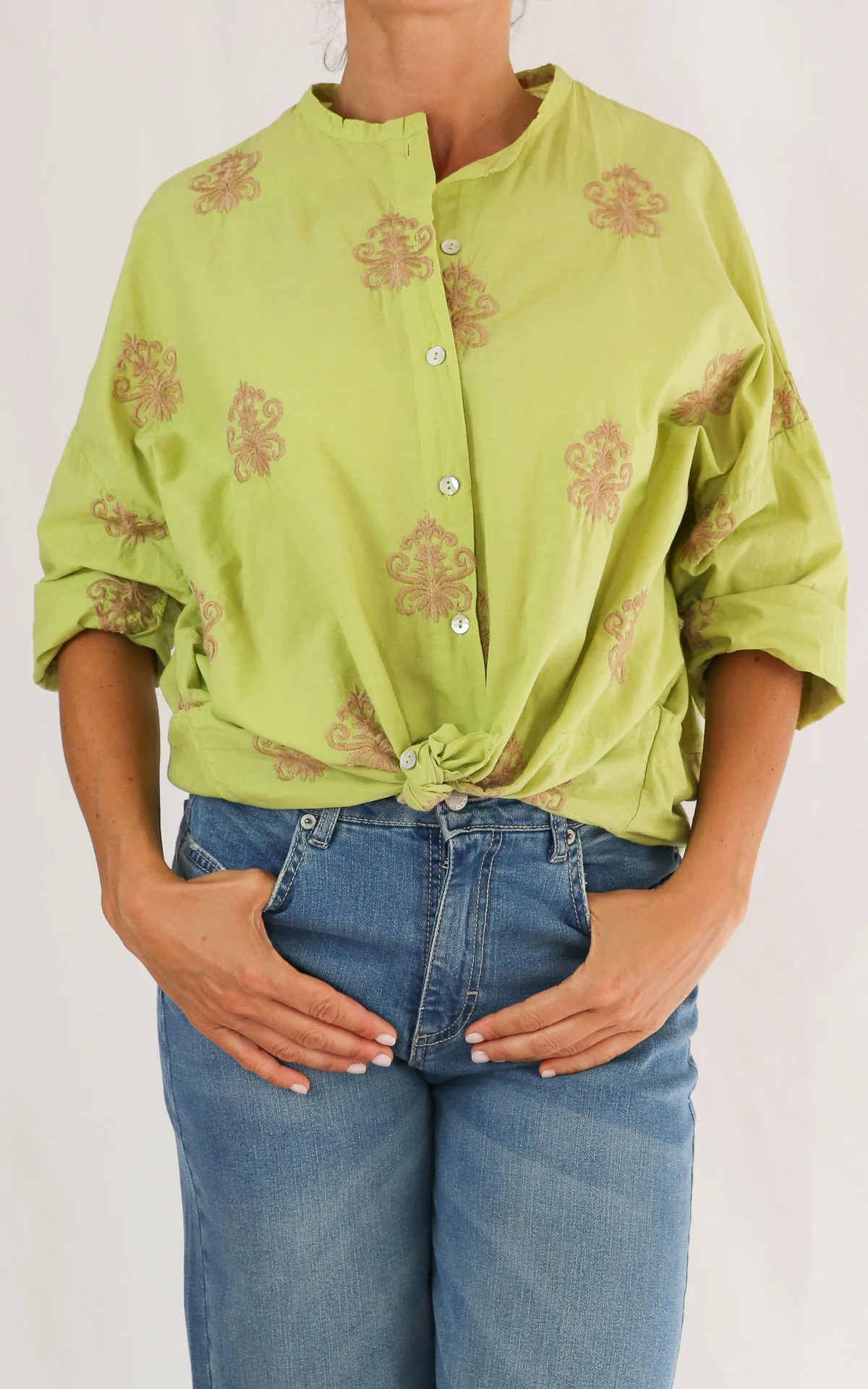 SUSYMIX – Camicia coreana ricamo – KIWI