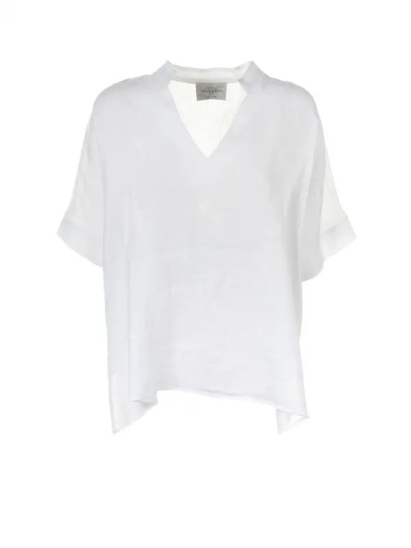 White shirt with short sleeves