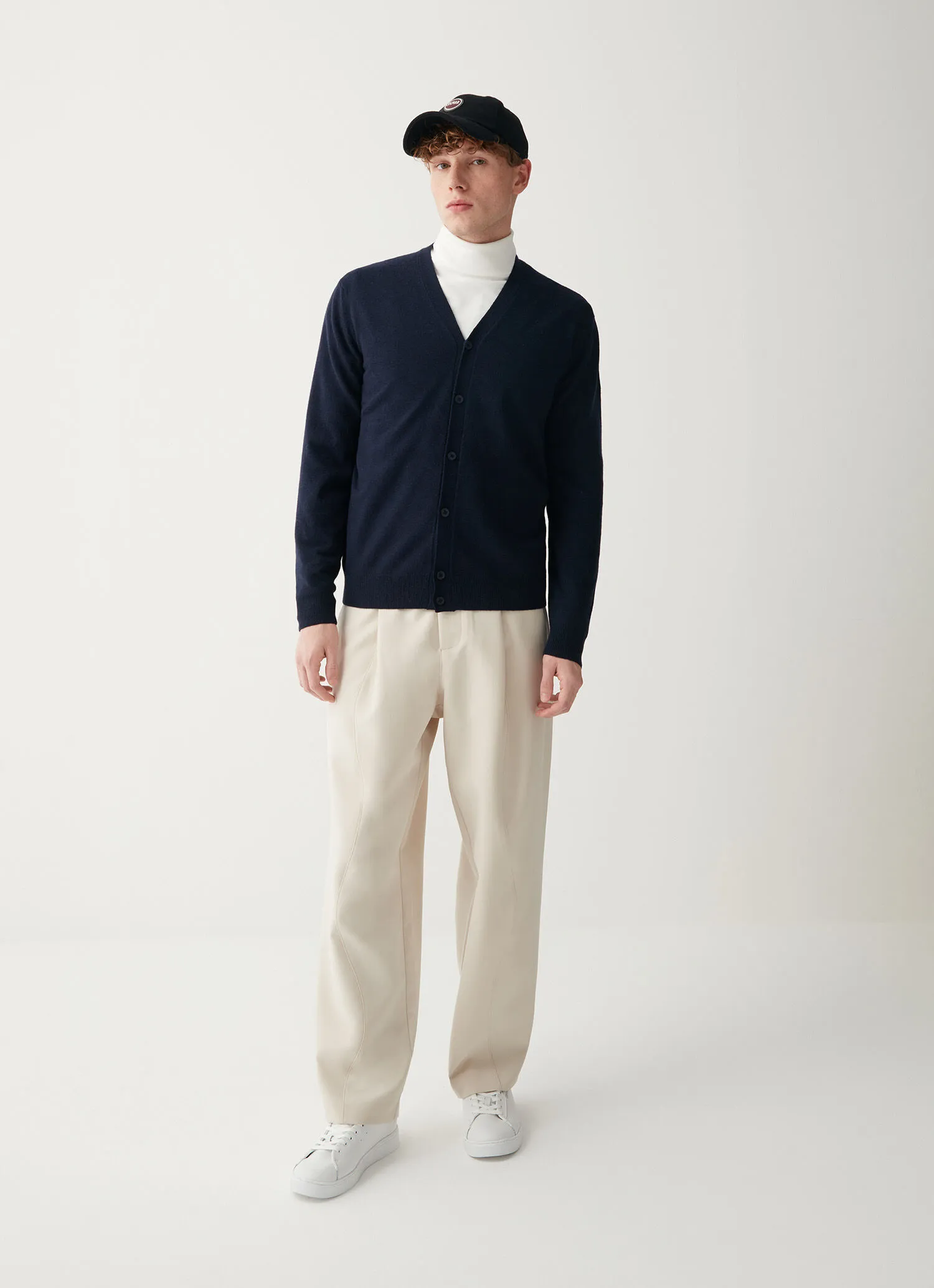 Wool and cashmere V-neck cardigan